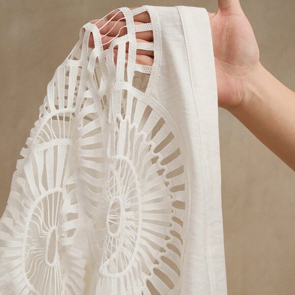 White Casual Women's Lace Hollow Splice Versatile Cardigan Collared Blouse - Picture 8 of 8